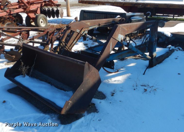 image for item HS9404 (2) pieces of ag equipment