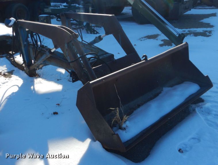 image for item HS9404 (2) pieces of ag equipment