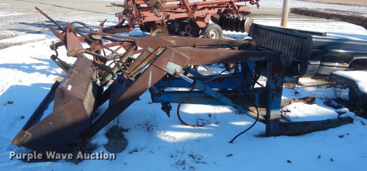 image for item HS9404 (2) pieces of ag equipment