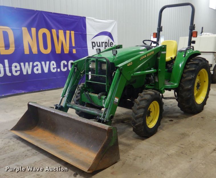 image for item HS9432 1999 John Deere 4600  tractor