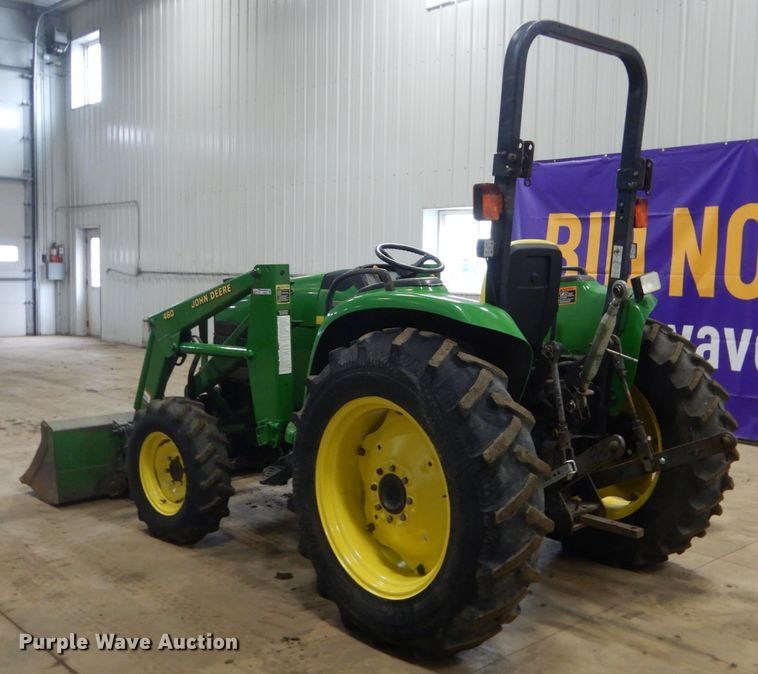 image for item HS9432 1999 John Deere 4600  tractor