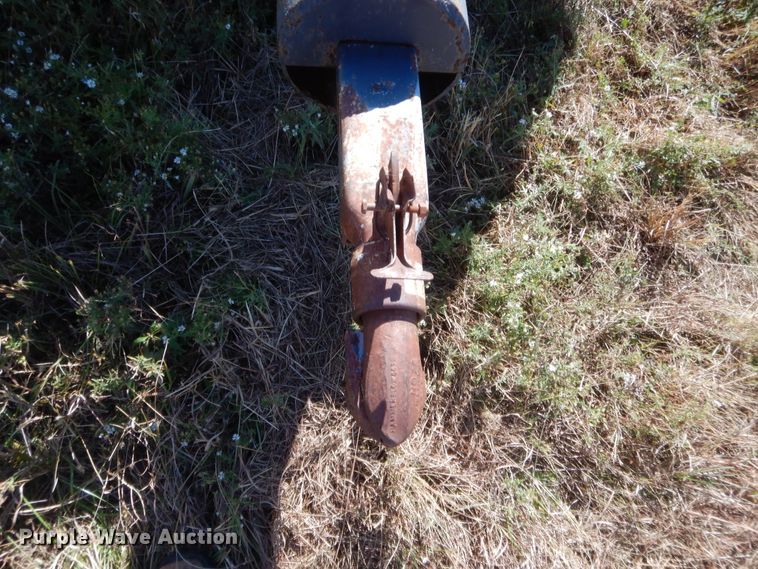 image for item HW9125 1993 John Deere 925 rigid head