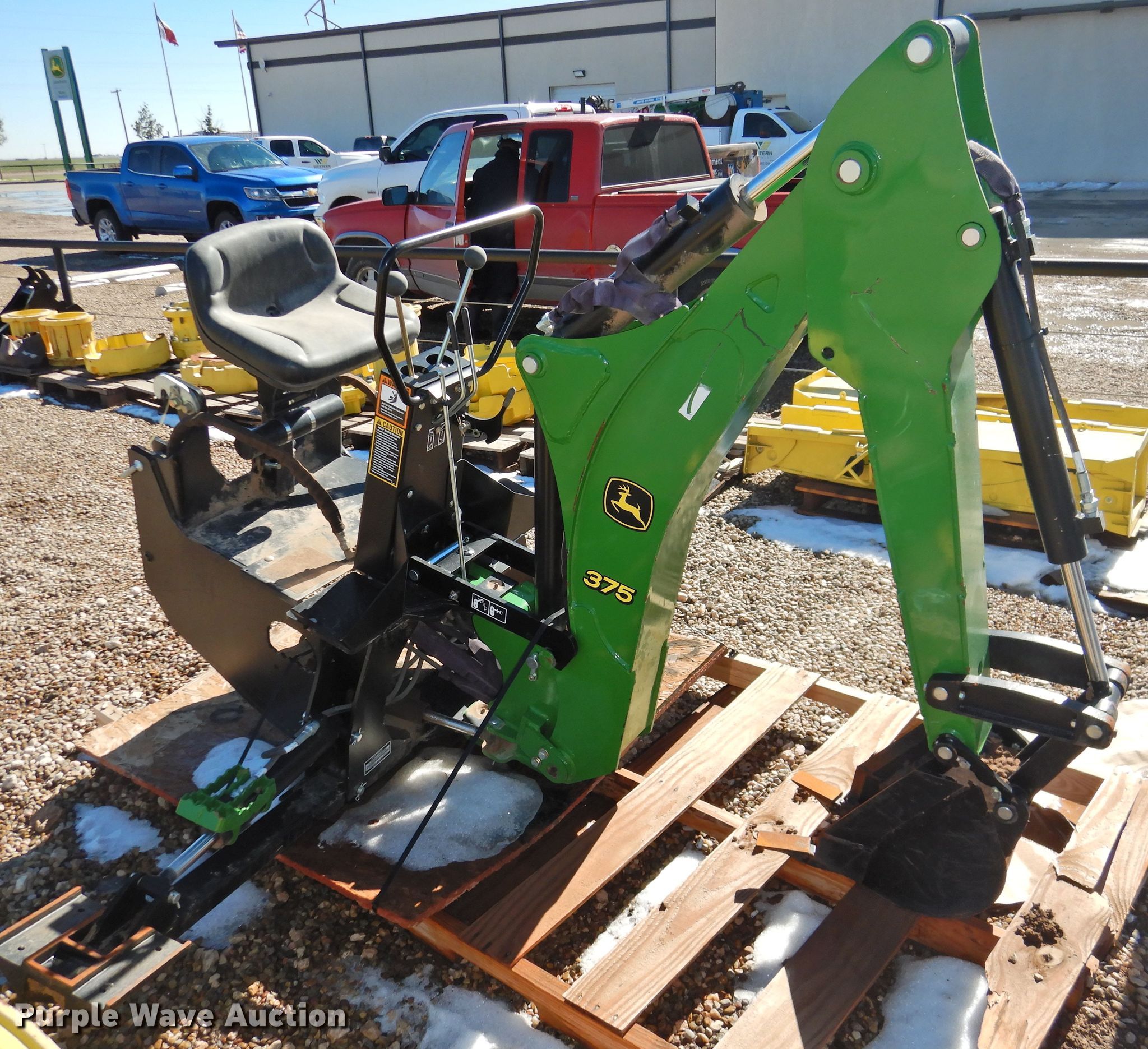 John Deere 375 backhoe attachment in Dimmitt, TX Item HU9644 sold