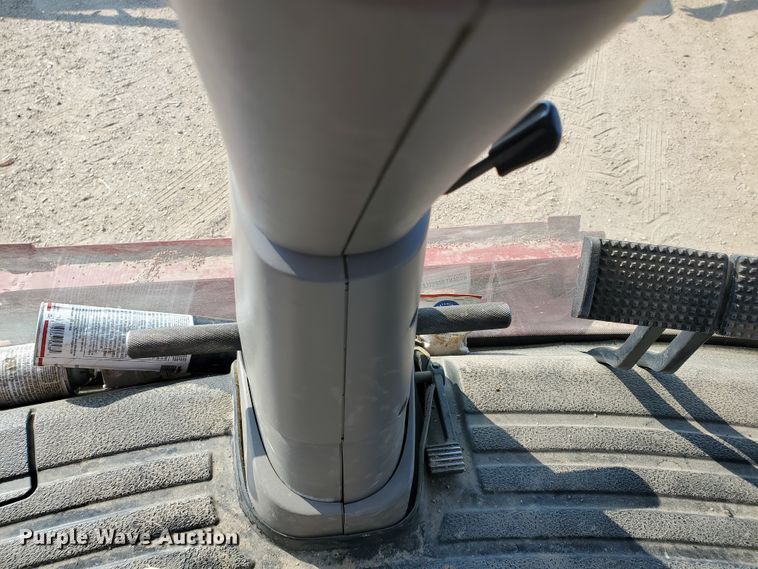 image for item DG8361 2015 Case IH 6140  combine