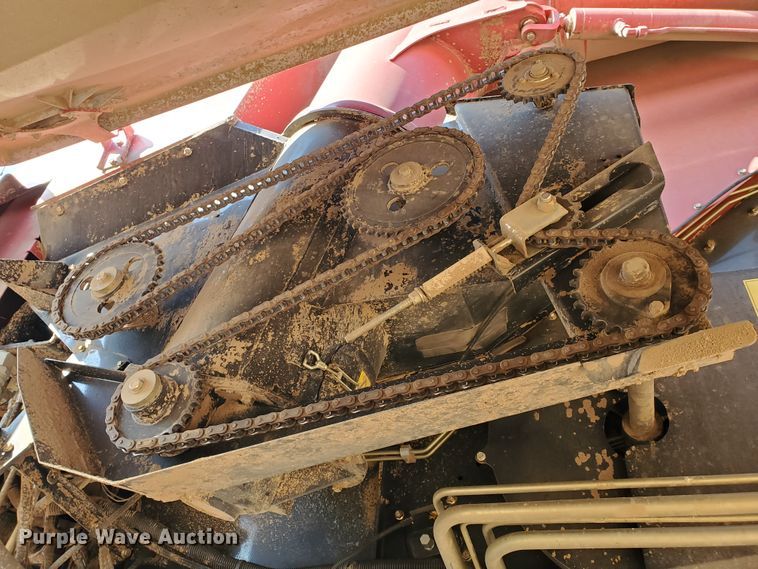 image for item DG8361 2015 Case IH 6140  combine