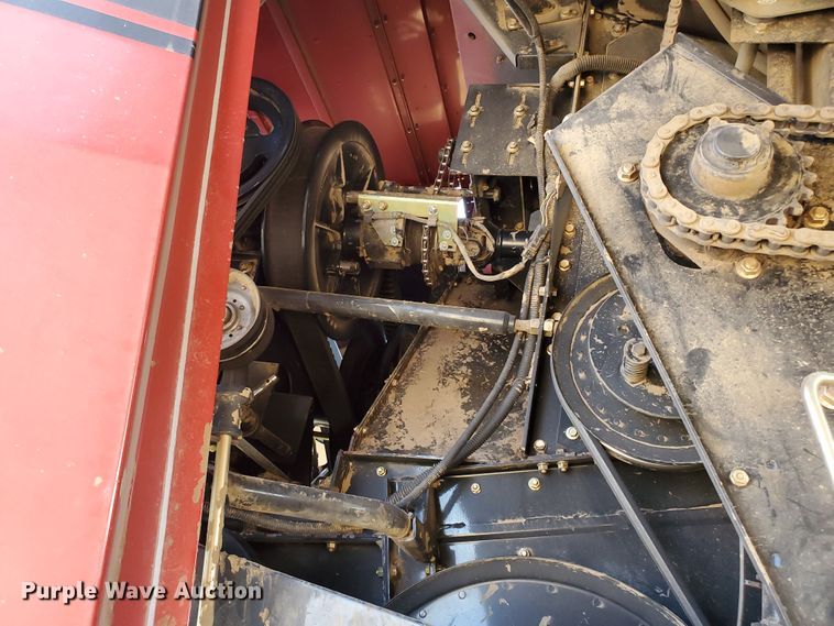 image for item DG8361 2015 Case IH 6140  combine