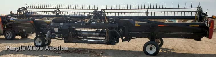 image for item DG8362 2015 MacDon FD75-S flex draper head