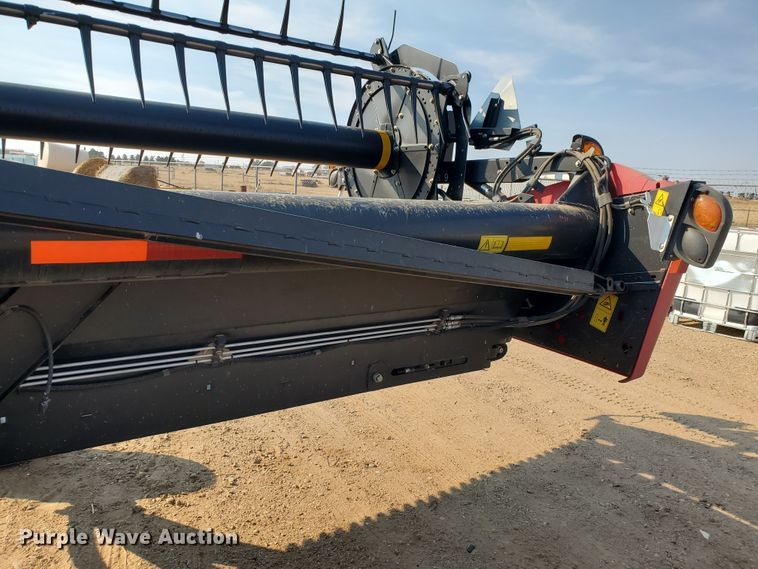 image for item DG8362 2015 MacDon FD75-S flex draper head