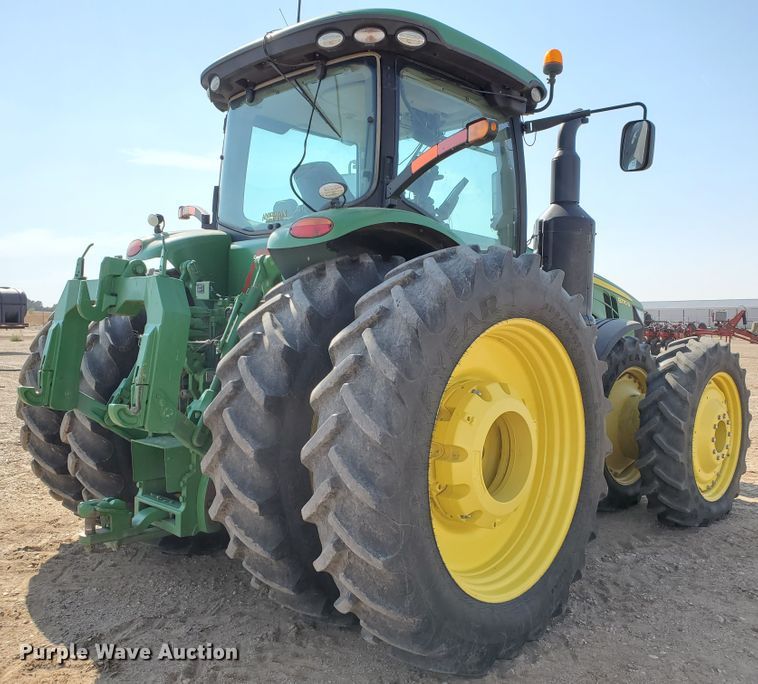 image for item DI5030 2015 John Deere 8370R  MFWD tractor