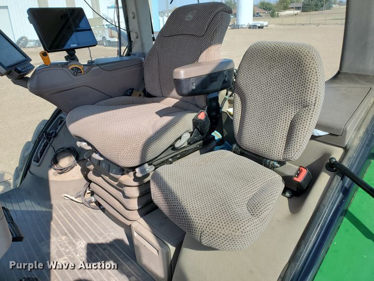 image for item DI5030 2015 John Deere 8370R  MFWD tractor