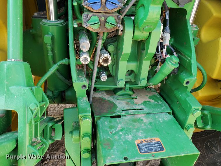 image for item DI5030 2015 John Deere 8370R  MFWD tractor