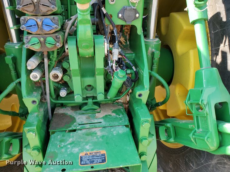 image for item DI5030 2015 John Deere 8370R  MFWD tractor