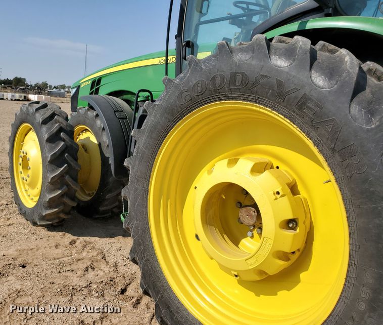 image for item DI5030 2015 John Deere 8370R  MFWD tractor