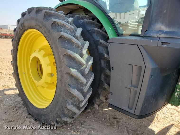 image for item DI5030 2015 John Deere 8370R  MFWD tractor