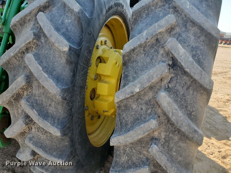 image for item DI5030 2015 John Deere 8370R  MFWD tractor