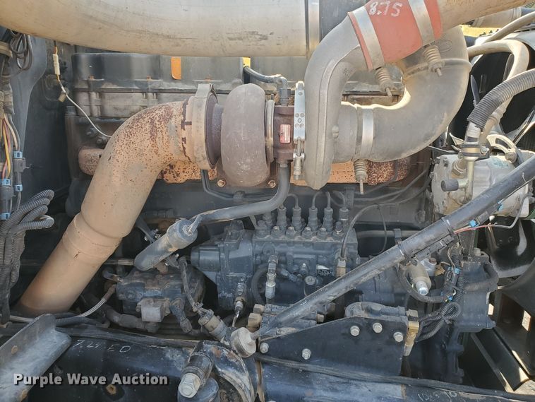 image for item DJ4750 1997 Mack RD688S  semi truck