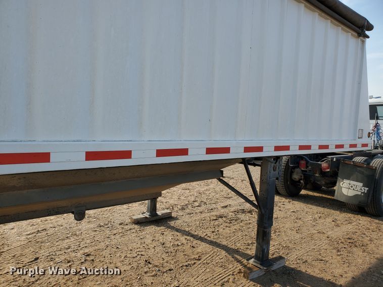 image for item DJ4751 2009 Neville double hopper bottom grain trailer