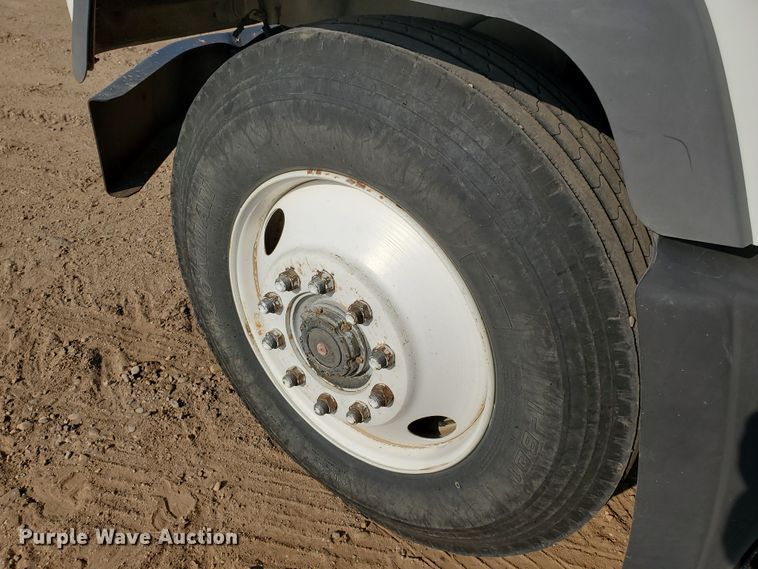 image for item DJ4752 1996 Mack RD688S  semi truck