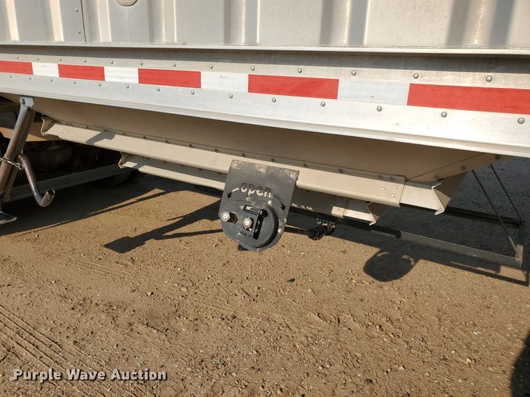 image for item DJ4753 2009 Neville double hopper bottom grain trailer