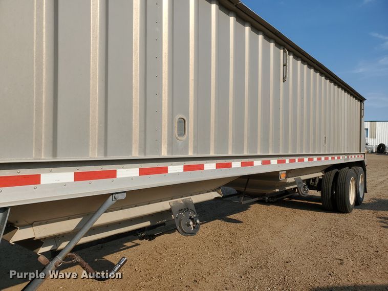 image for item DJ4753 2009 Neville double hopper bottom grain trailer