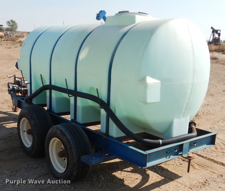 image for item DJ4754 Nurse tank trailer