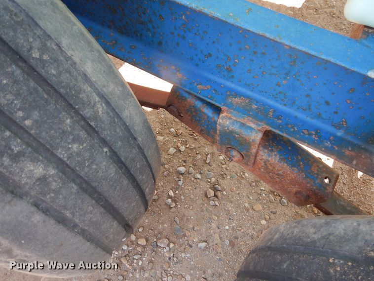 image for item DJ4754 Nurse tank trailer