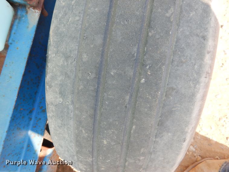 image for item DJ4754 Nurse tank trailer