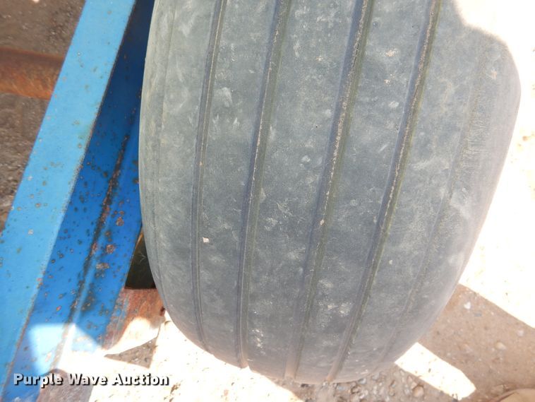 image for item DJ4754 Nurse tank trailer