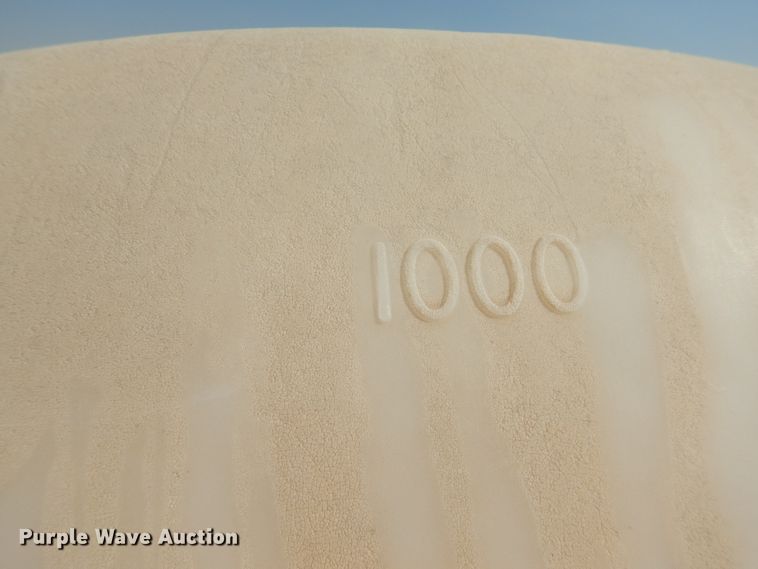 image for item DJ4755 Nurse tank trailer