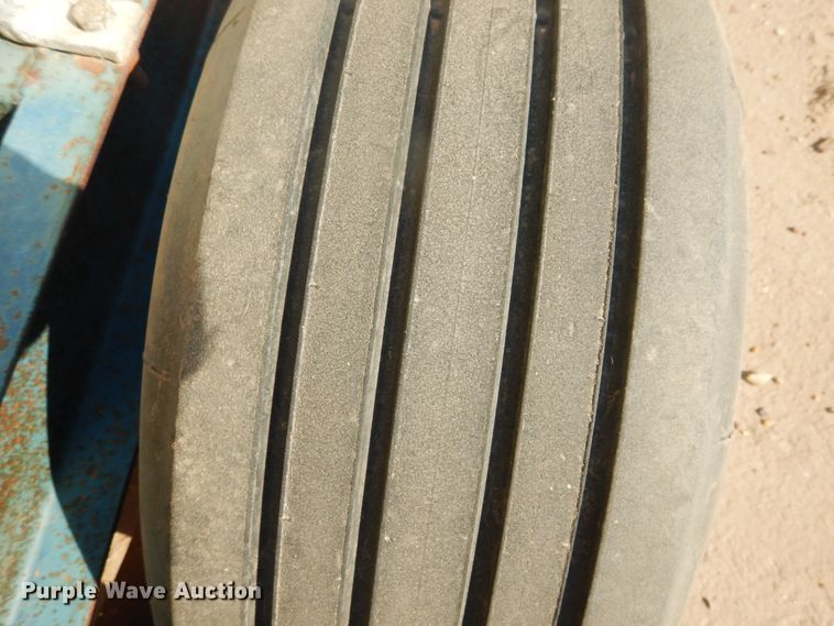 image for item DJ4755 Nurse tank trailer