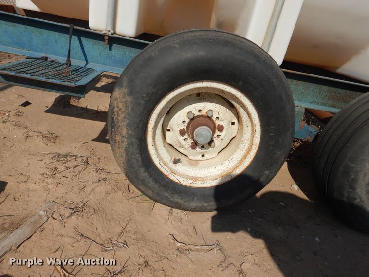 image for item DJ4755 Nurse tank trailer