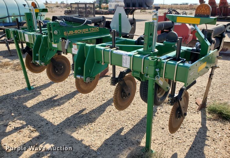 image for item DJ4758 2018 Great Plains Sub-Soiler 1300 vertical tillage