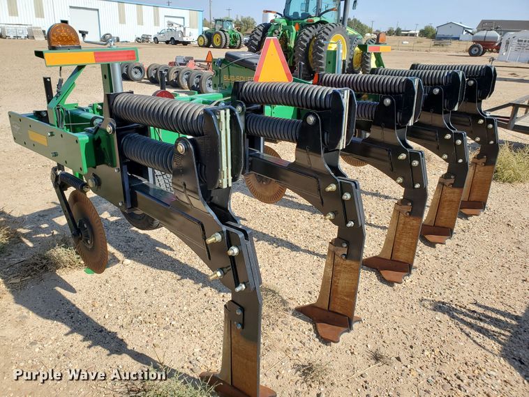 image for item DJ4758 2018 Great Plains Sub-Soiler 1300 vertical tillage