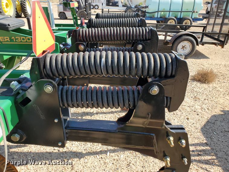 image for item DJ4758 2018 Great Plains Sub-Soiler 1300 vertical tillage