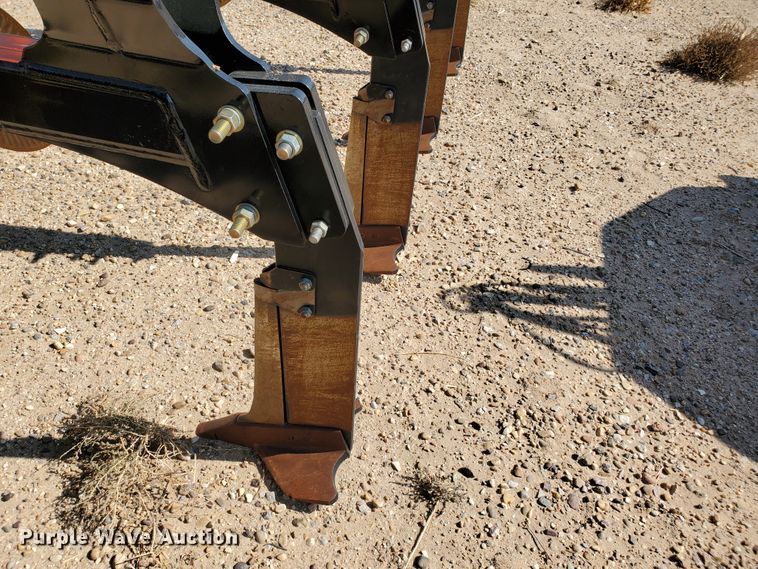 image for item DJ4758 2018 Great Plains Sub-Soiler 1300 vertical tillage