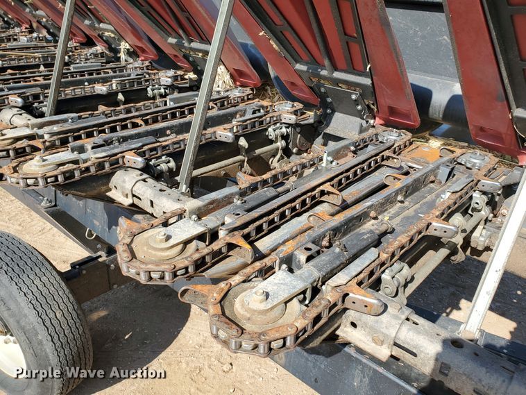 image for item DJ4760 2012 Drago N12 corn head