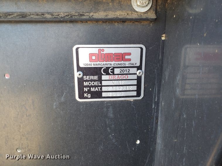 image for item DJ4760 2012 Drago N12 corn head