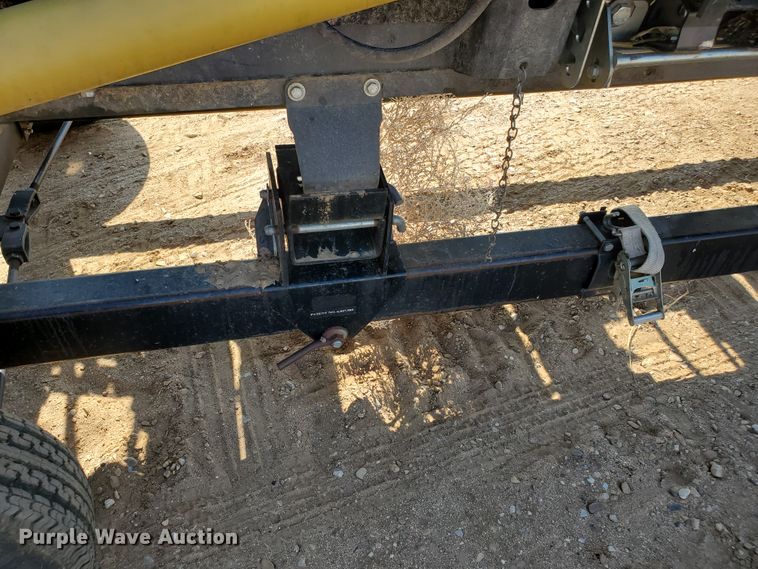 image for item DJ4760 2012 Drago N12 corn head