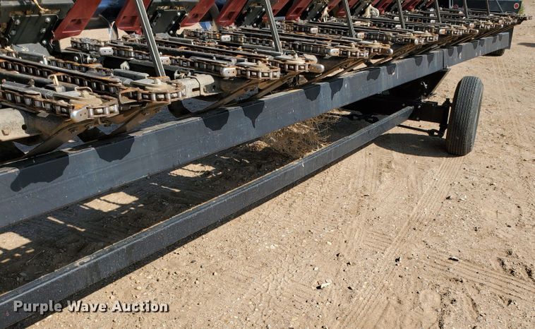 image for item DJ4760 2012 Drago N12 corn head