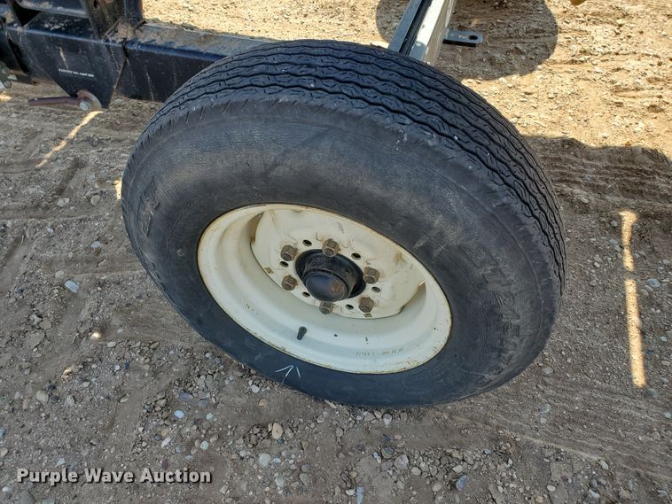 image for item DJ4760 2012 Drago N12 corn head