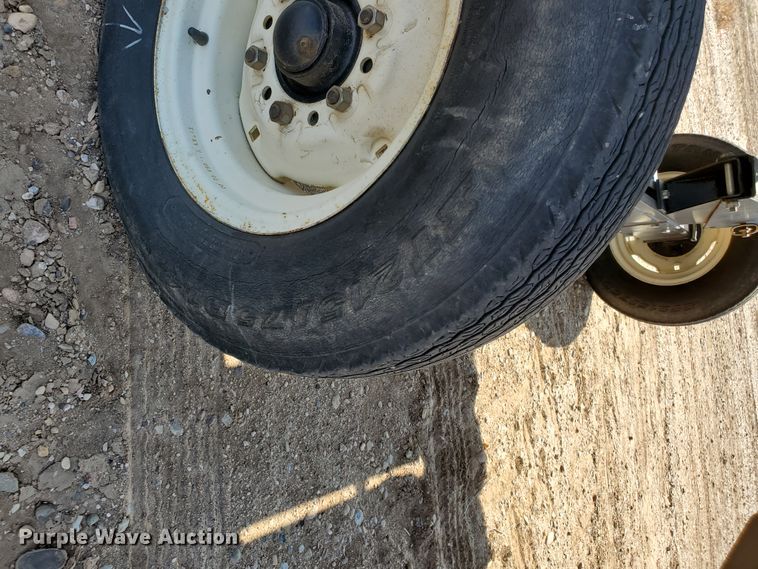 image for item DJ4760 2012 Drago N12 corn head