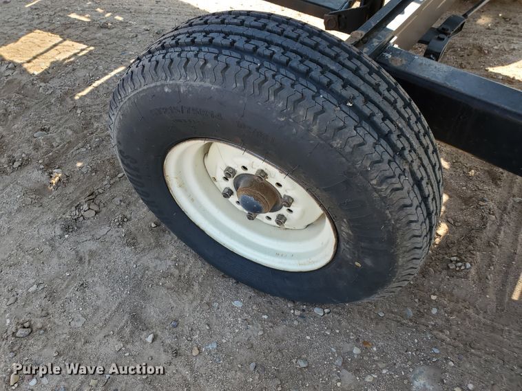 image for item DJ4760 2012 Drago N12 corn head