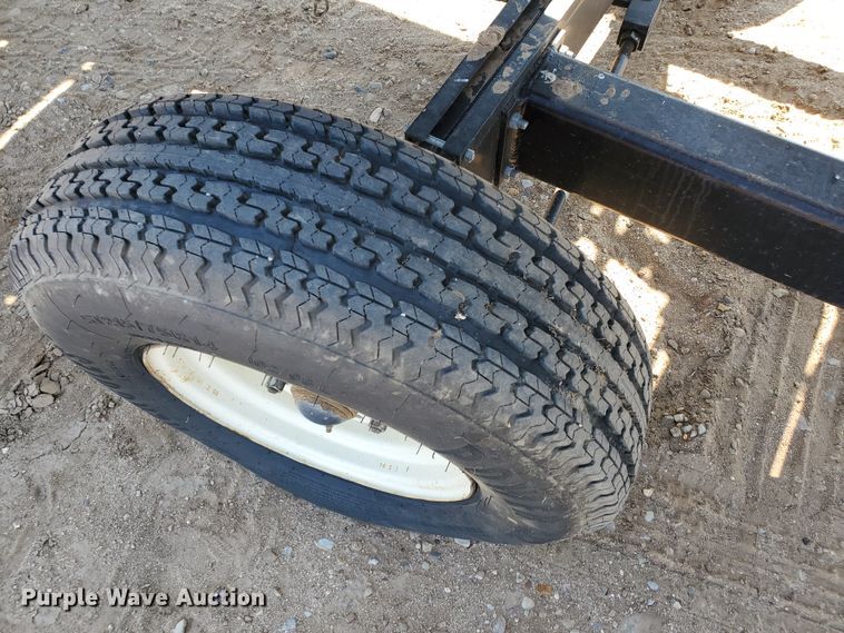 image for item DJ4760 2012 Drago N12 corn head