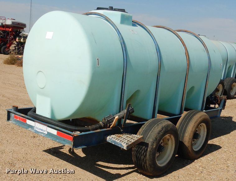 image for item DJ4762 Nurse tank trailer
