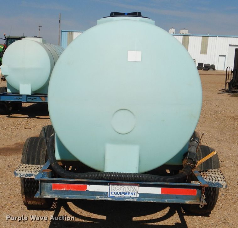 image for item DJ4762 Nurse tank trailer