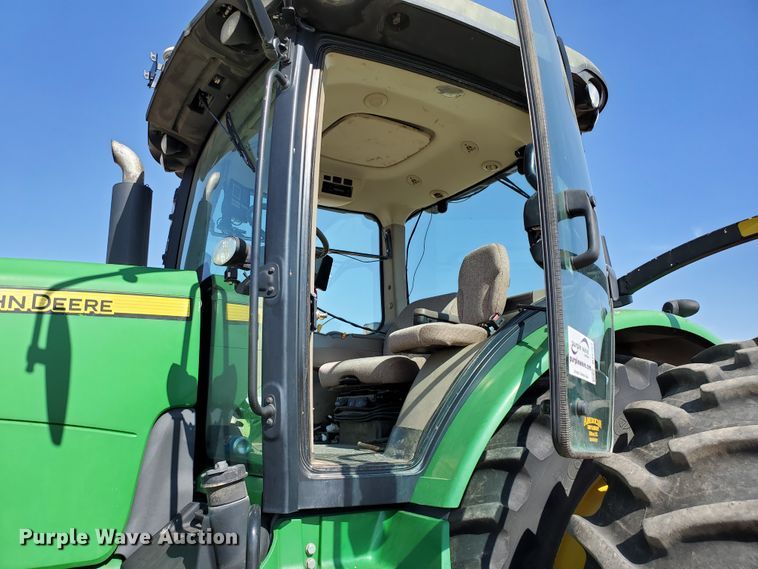 image for item DJ4763 2010 John Deere 8320R  MFWD tractor