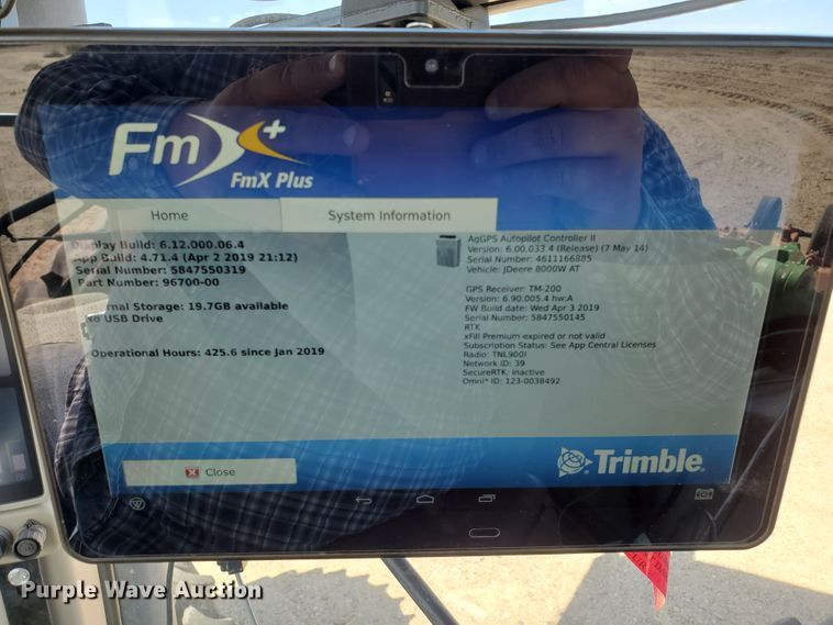 image for item DJ4763 2010 John Deere 8320R  MFWD tractor