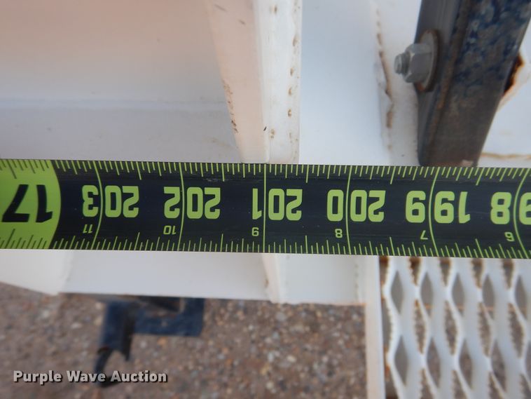 image for item DJ4765 2010 Par-Kan PK-341435 seed tender trailer