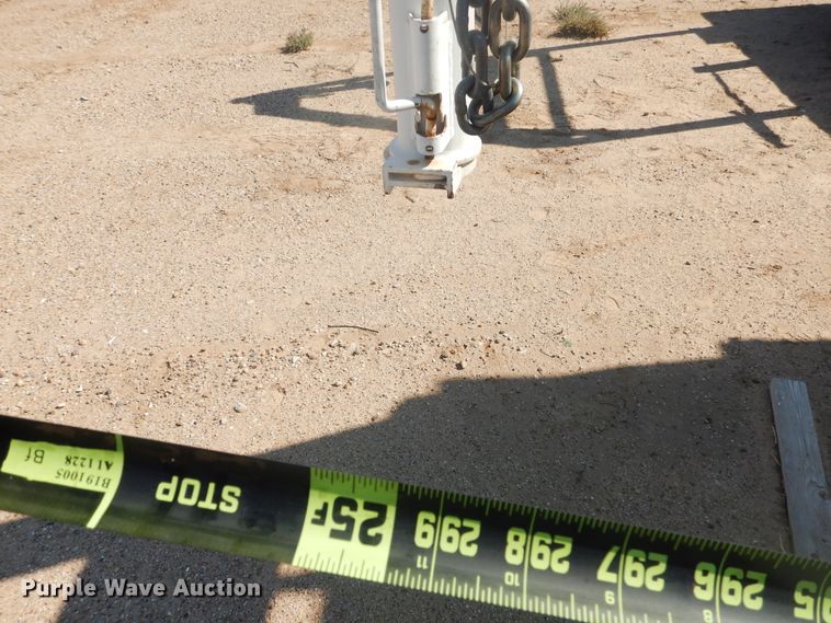 image for item DJ4765 2010 Par-Kan PK-341435 seed tender trailer