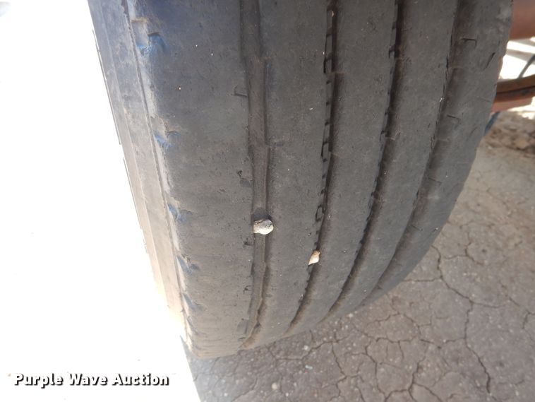 image for item DJ4765 2010 Par-Kan PK-341435 seed tender trailer